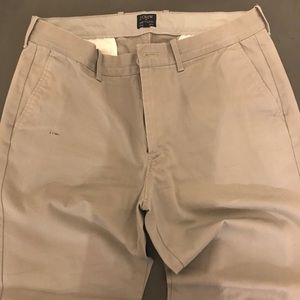 J Crew Men’s Chino The Sutton Pants